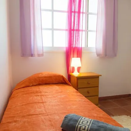 Feriehus Townhouse In Las Galletas *