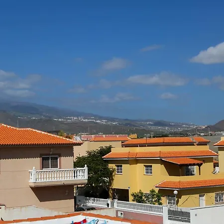 Townhouse In Las Galletas בית נופש קוסטה דל סילנסיו